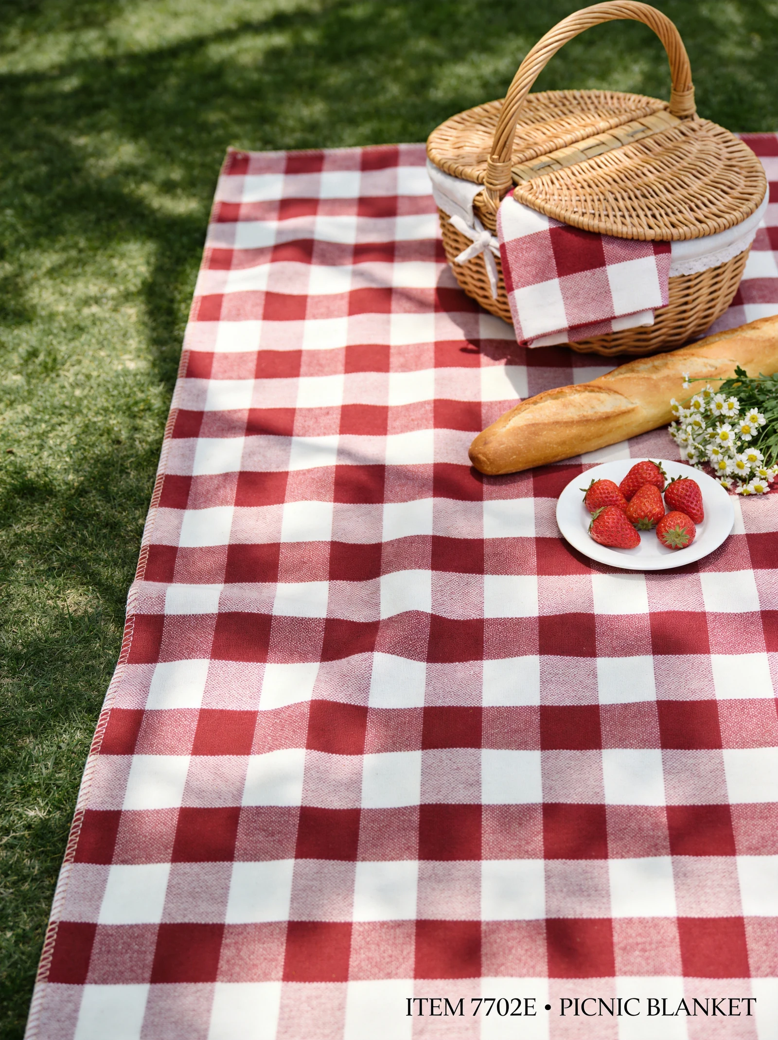 New collection 7702 — cotton vichy gingham picnic scene